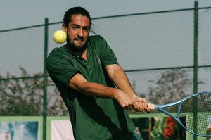 تلاش ورزشکاران ایرانی برای دستیابی به موفقیت